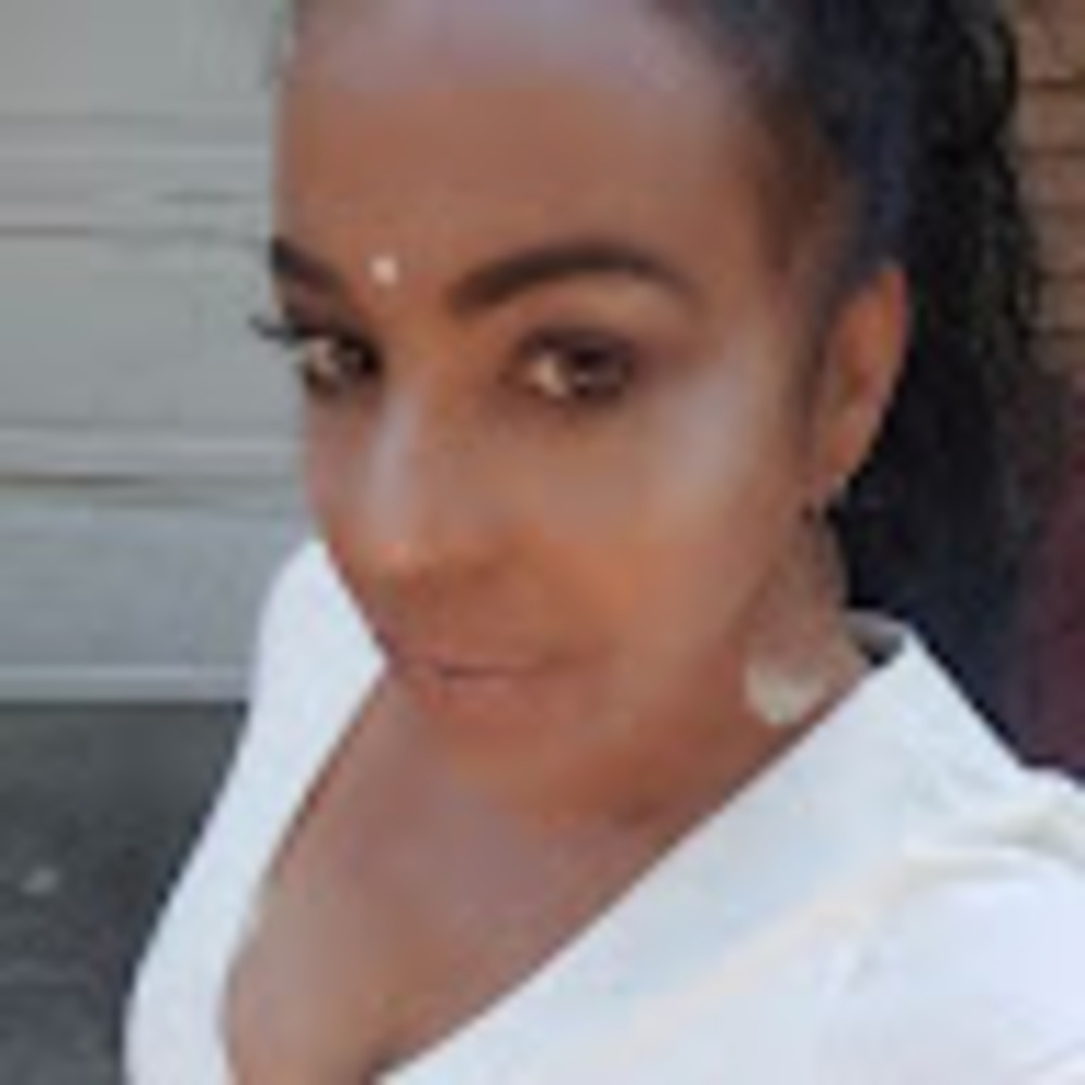 Meet your Posher, Luz